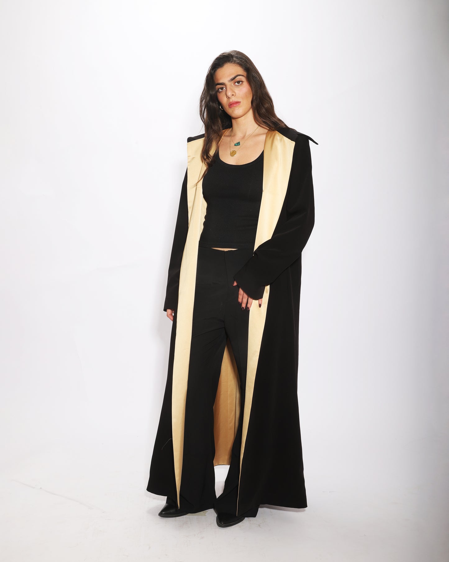 THE ONYX COAT